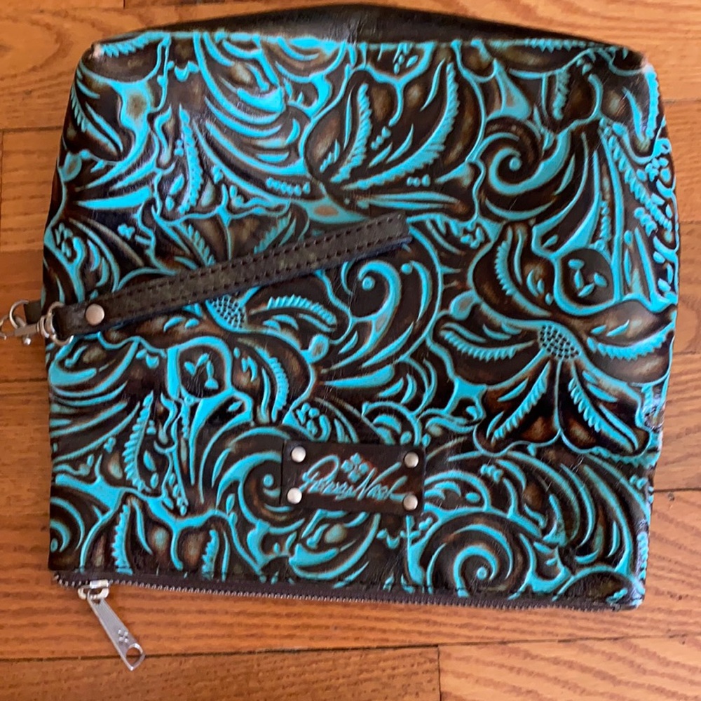 Patricia Nash wristlet